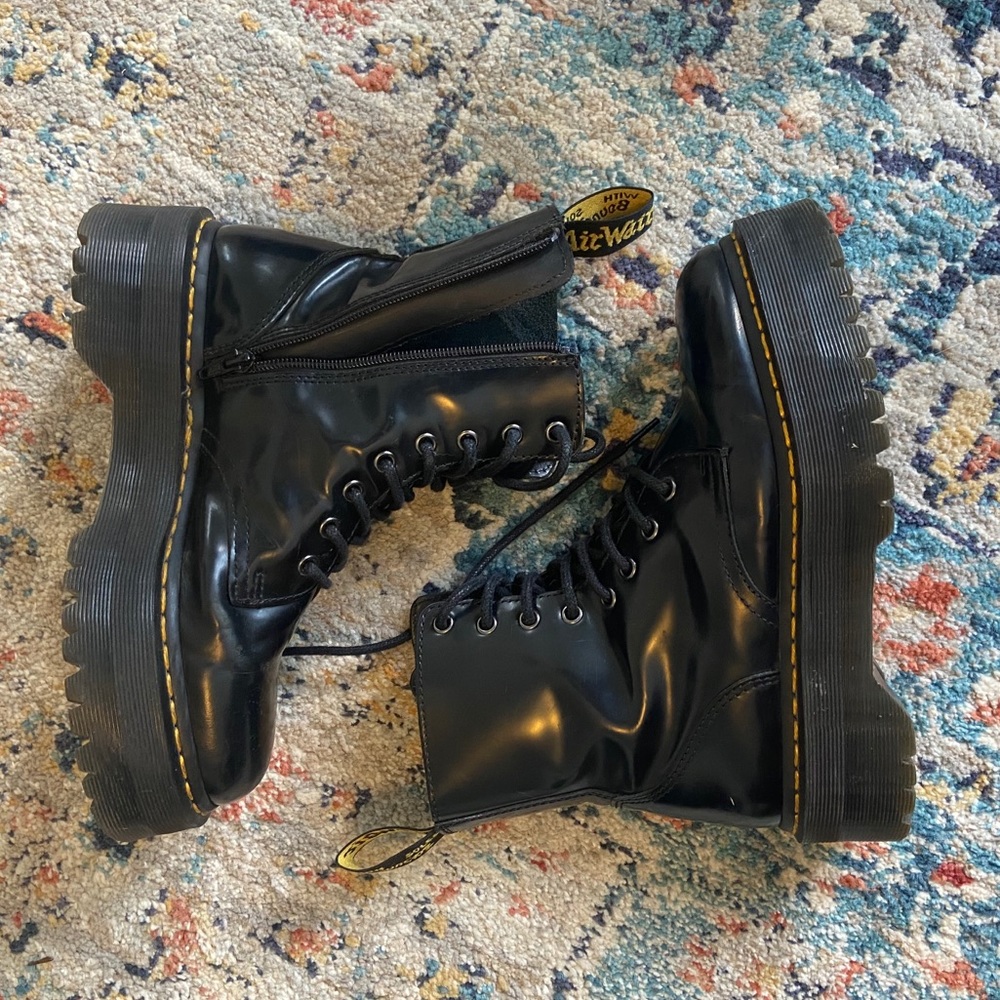 Dr Martens Jadon, black platform women’s size 8